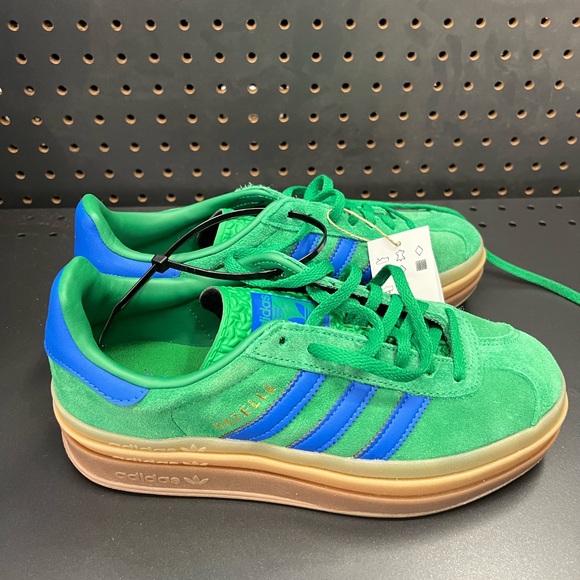 NWT Adidas Gazelle Bold Green and Blue Sneakers Mens 6 1/2 Women’s 8 - Picture 5 of 9